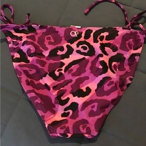 OP string bikini. Leopard. 11/13